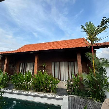 Villa Moza Canggu Buitenkant foto